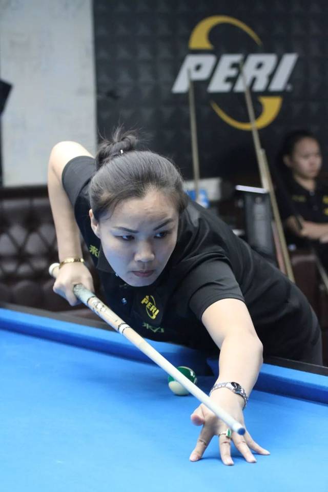 赛的锋芒独 赛的锋芒独